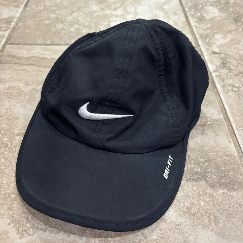 Nike Kids Dri-FIT Featherlight Adjustable Running Hat Black 2435-023 Size 4/7